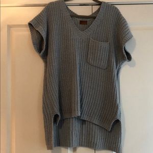 Short sleeve sweater. New without tags